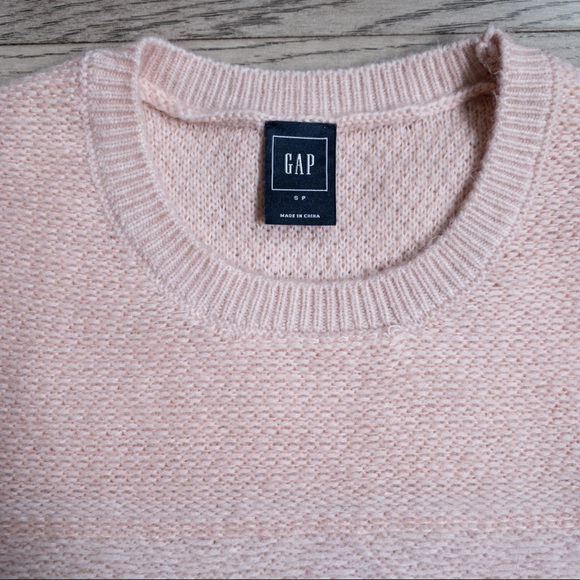 cozy pink sweater - Picture 3 of 8